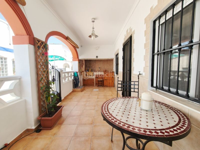 Foto e5b44005-ce9f-43a8-96fb-949f2de6e0c0. Casa en Oliva nova Oliva