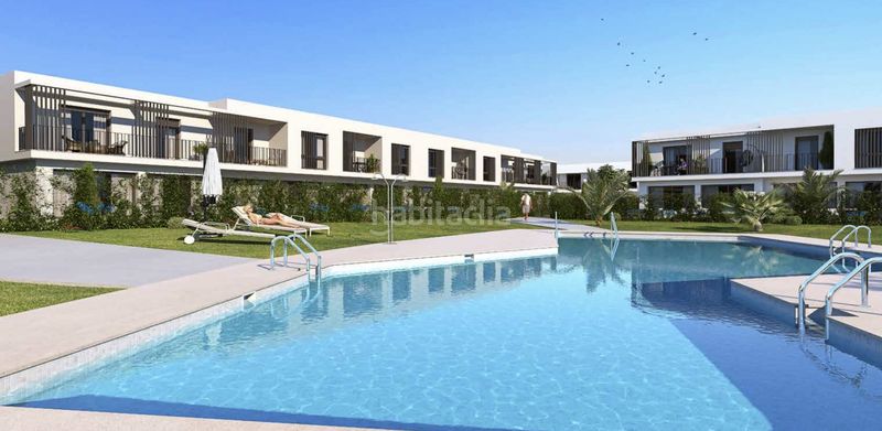 Foto 8252927c-5dc6-4326-9293-ba393781f6bf. Casa adossada amb aparcament piscina a Sotogrande alto Sotogrande