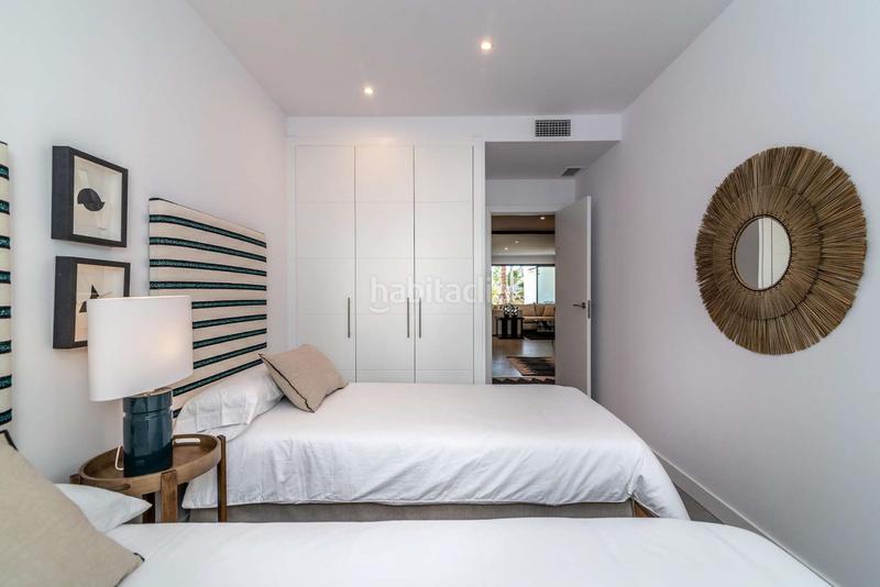 Foto 248e8133-834d-475b-89d9-687e97b70ae2. Planta baja apartamento de 4 habitaciones en exclusivo complejo de lujo en Estepona