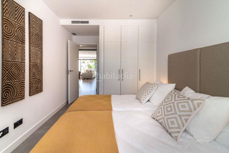 Foto 5de3ed52-3d77-4055-9365-1c42a8bb48de. Planta baja apartamento de 4 habitaciones en exclusivo complejo de lujo en Estepona
