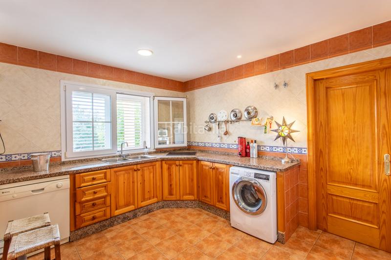 Foto 5f85756d-d424-4b1c-b990-175ff88034b5. Maison avec chauffage parking piscine dans Sotogrande alto Sotogrande