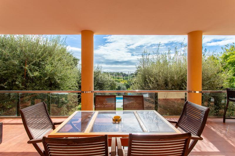 Foto b277dbc7-731f-408b-9729-3ecf10f6255e. Maison avec chauffage parking piscine dans Sotogrande alto Sotogrande