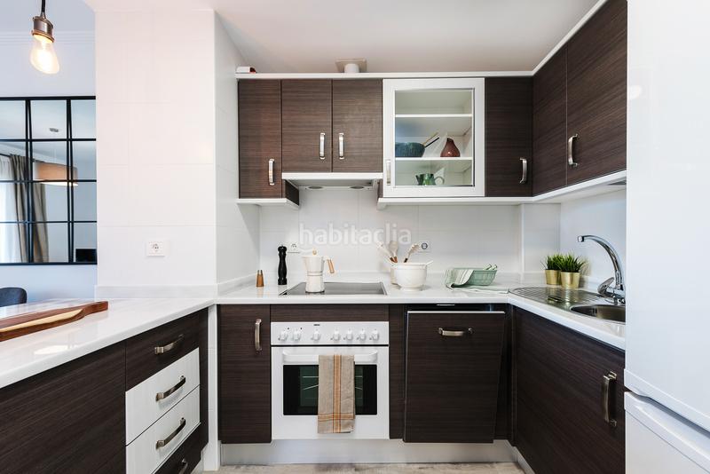 Foto d05fdf4f-1ee6-4202-83f6-865ecb1bd7d7. Apartamento  de 3 habitaciones en complejo residencial en Manilva