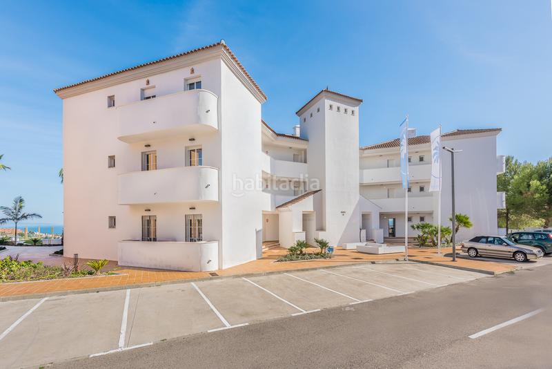 Foto dba416bd-d345-473e-b6b7-fb1ed82e85a1. Apartamento  de 3 habitaciones en complejo residencial en Manilva