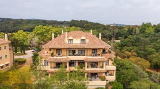 Àtic a Sotogrande Alto. Ático dúplex en sotogrande alto, al lado del campo de golf valde