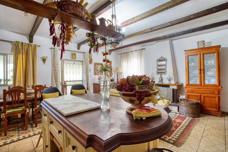 Foto 0f22463c-a575-497a-9324-dc55bafe6dc8. Haus mit parking in San Martín del Tesorillo