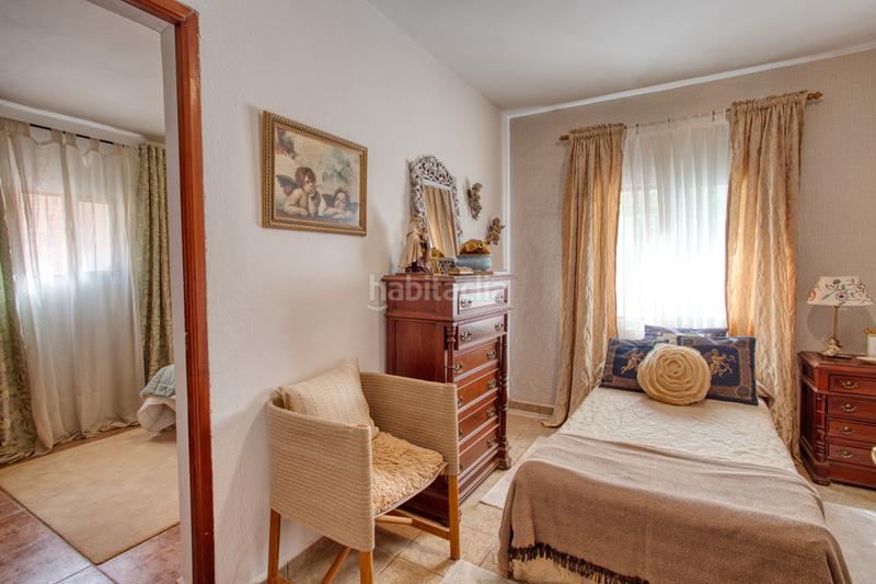 Foto 252f0e02-48b0-4de3-8ea2-8b8512bcde73. Haus mit parking in San Martín del Tesorillo