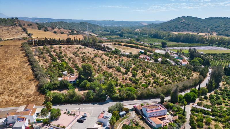 Foto 46d74c48-1c68-4346-912e-d4c88de0dda5. Haus mit parking in San Martín del Tesorillo