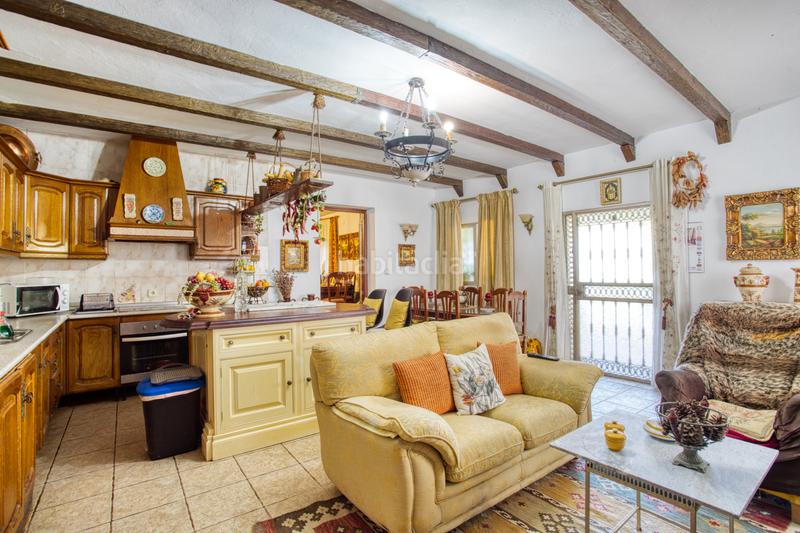 Foto 877ef983-2525-4fb0-a14d-310f5ad51192. Haus mit parking in San Martín del Tesorillo