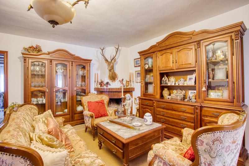 Foto d2389b8f-5195-4649-bd5e-51b330f38839. Haus mit parking in San Martín del Tesorillo