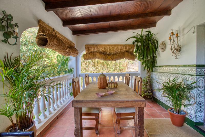 Foto f3b34875-9f70-458b-8f51-3beb68270d46. Haus mit parking in San Martín del Tesorillo