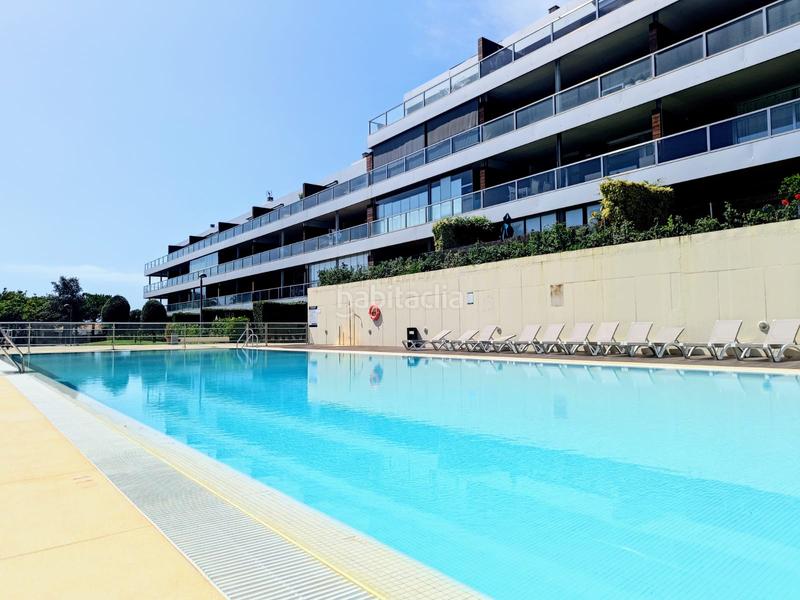 Foto 4c6d4008-c1f3-4384-8021-d1297bb76d8c. Apartamento  con amplia terraza y vistas al mar en la paloma en Manilva