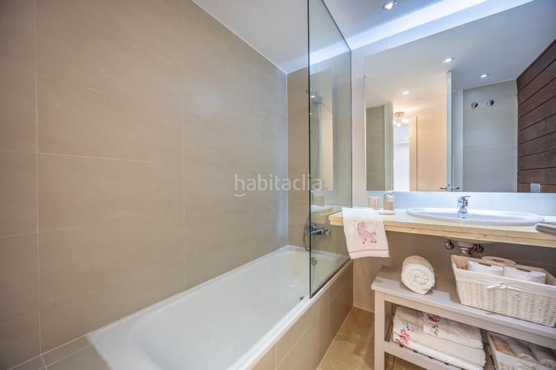 Foto 6b26d7e0-a06c-4f50-91c0-93723db85404. Apartamento  con amplia terraza y vistas al mar en la paloma en Manilva