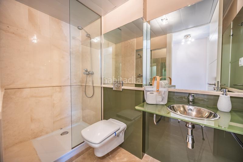 Foto 9c50c7cd-2016-4c35-8814-d183377ec210. Apartamento  con amplia terraza y vistas al mar en la paloma en Manilva
