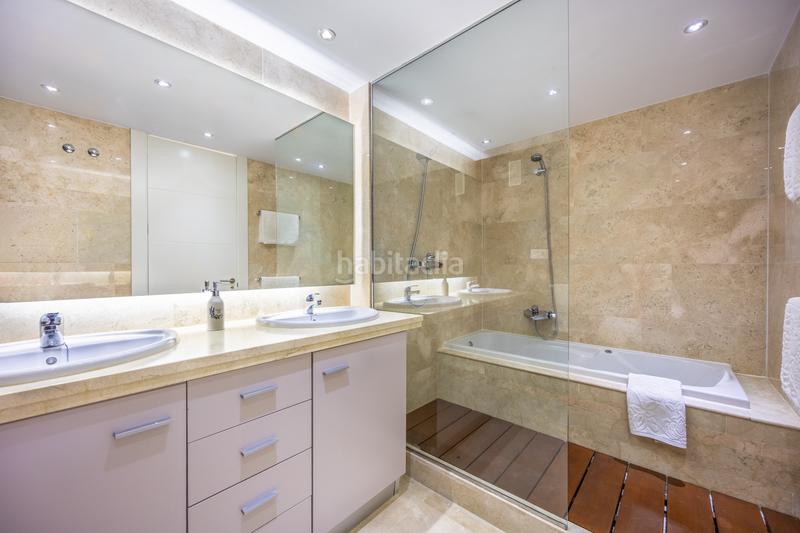 Foto afc65d89-651f-4f88-9f33-cdabc3a54605. Apartamento  con amplia terraza y vistas al mar en la paloma en Manilva