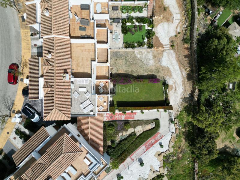 Foto 1d3d8305-79b5-4485-a0cd-cac5988b3af8. Casa aparellada amb calefacció piscina a Chullera Manilva