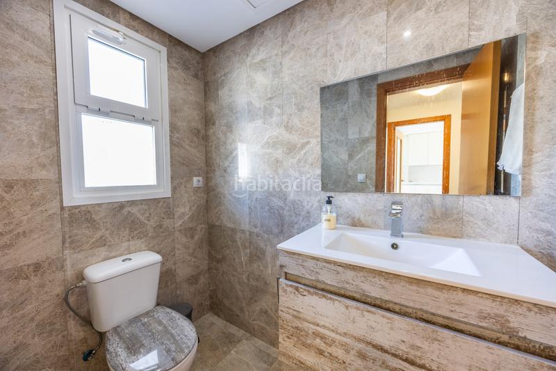 Foto 859ddff7-5cd1-4d89-ae39-dde84a8b76be. Casa aparellada amb calefacció piscina a Chullera Manilva