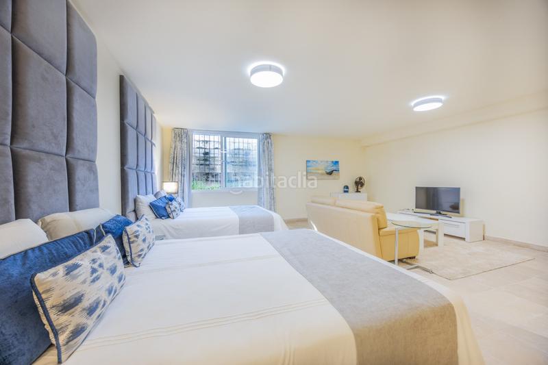 Foto d3f3426c-b7b0-4b30-9427-7aaa40248cb1. Casa aparellada amb calefacció piscina a Chullera Manilva