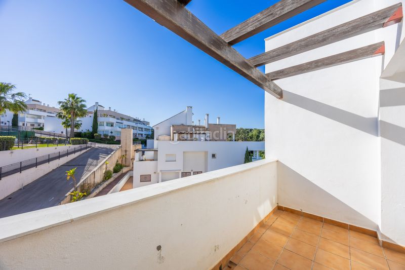 Foto 308550f9-2975-41c9-a483-e7748c2b94fc. Apartament amb calefacció aparcament piscina a La Alcaidesa
