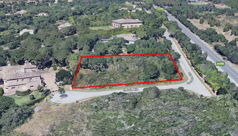 Foto 49fe8aef-2b4a-433f-a8f1-b85e68fc6079. Terreno residencial parcela en la exclusiva urbanización altos de valderrama, en Sotogrande