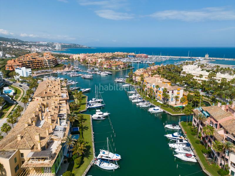 Foto 6e9b2e5d-89da-4f55-8a74-539a34f60bfe. Terreno residencial parcela en la exclusiva urbanización altos de valderrama, en Sotogrande
