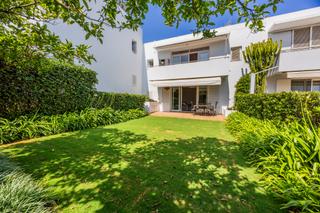 Planta baixa a Sotogrande Alto. Apartamento en planta baja en el corazón de sotogrande
