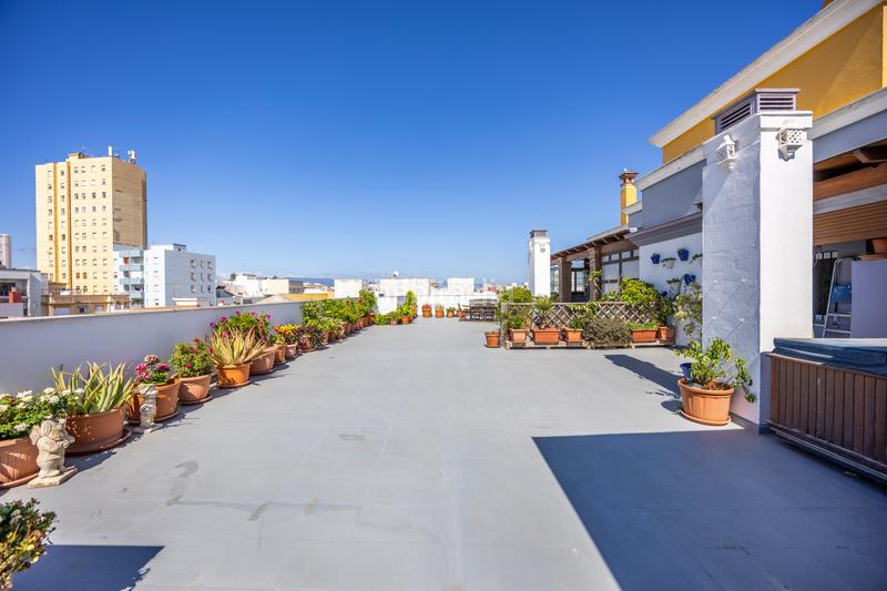 Foto d0e3f208-6ca3-435e-a2e6-cdf19cb0ad2b. Dachwohnung mit heizung parking in Huerta Fava-Santiago Línea de la Concepción (La)