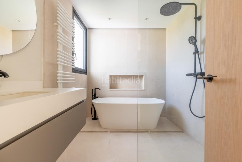 Foto 16455712-63ff-4168-b9e3-6de486316d24. Haus mit heizung parking pool in Sotogrande alto Sotogrande