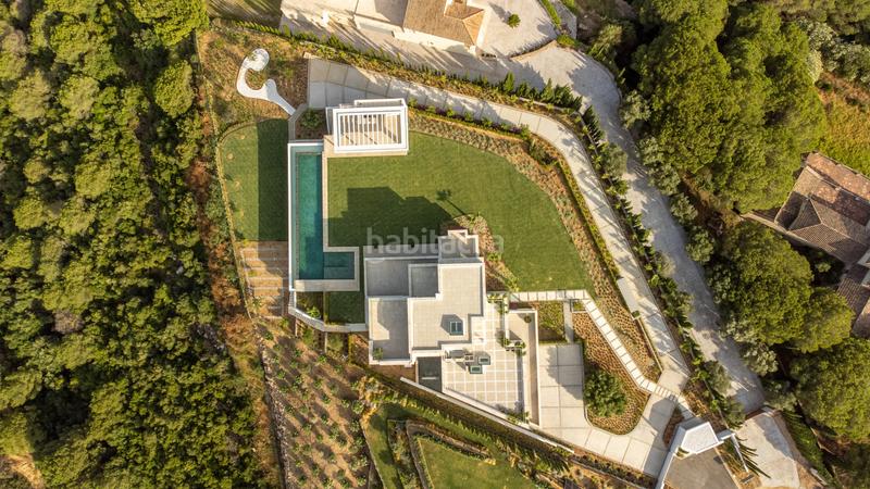 Foto 5b0a9578-1f26-4a20-9da3-1cc19ea133b6. Haus mit heizung parking pool in Sotogrande alto Sotogrande