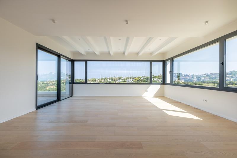 Foto 9ebb53ae-110d-430b-942b-072462acc945. Haus mit heizung parking pool in Sotogrande alto Sotogrande