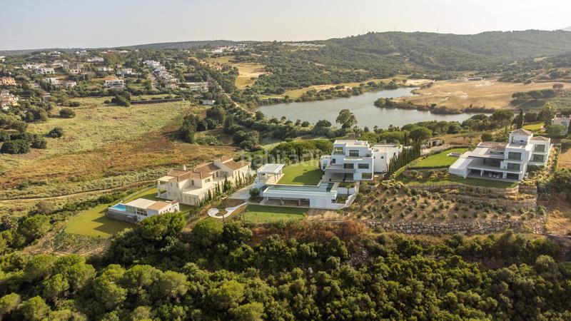 Foto c543a7b3-4cb4-4c72-a476-b7744dcb20b1. Haus mit heizung parking pool in Sotogrande alto Sotogrande