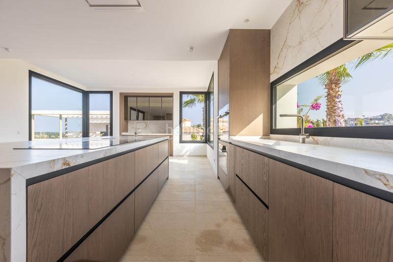 Foto e36bf1e2-1633-481e-a7ee-3c37c40a64ee. Haus mit heizung parking pool in Sotogrande alto Sotogrande