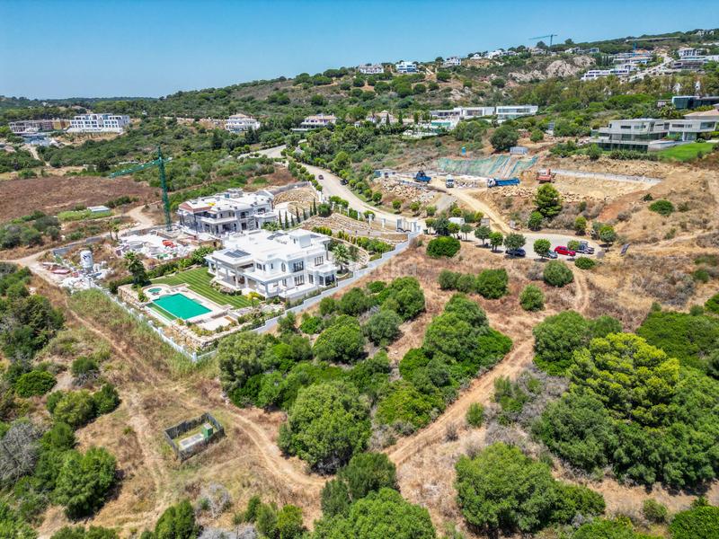 Foto d9c0473b-a70e-4e45-8c51-0df624805996. Terreny residencial a Sotogrande alto Sotogrande