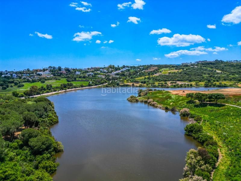 Foto 4c9be124-b2fa-47a5-a393-bb8be78ca414. Terreno residencial conjunto de 2 parcelas en los altos de valderrama en Sotogrande