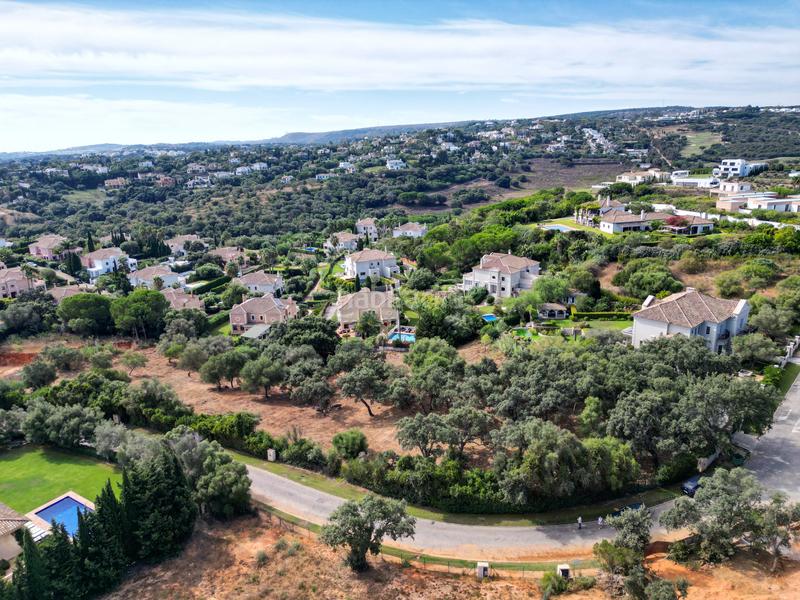 Foto ae89b6bc-6981-44b1-b6cd-43526f0d6dd0. Terreny residencial a Sotogrande alto Sotogrande