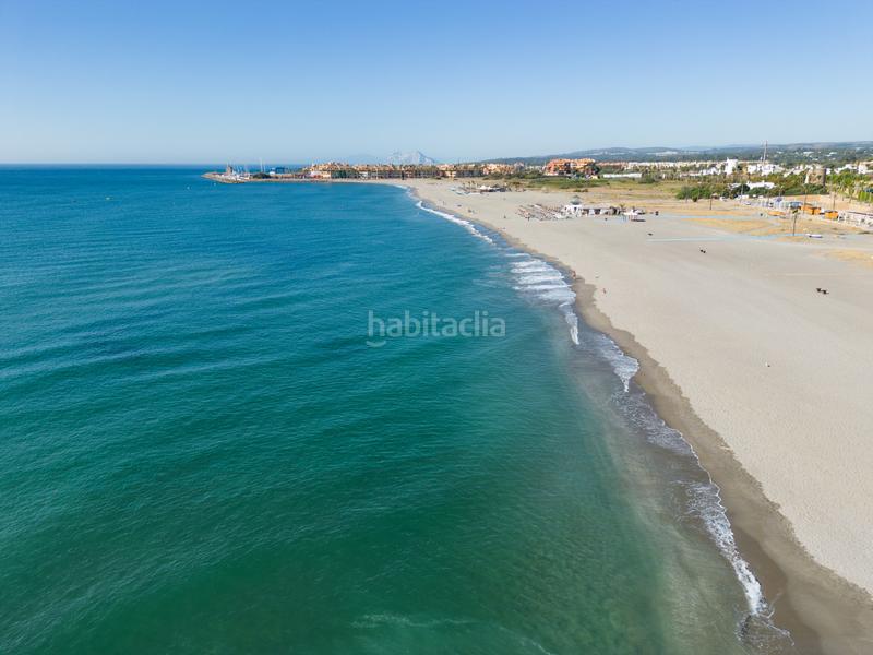 Foto f26a6ce0-e744-4b4e-ad21-8cf07f39cd81. Terreno residencial conjunto de 2 parcelas en los altos de valderrama en Sotogrande