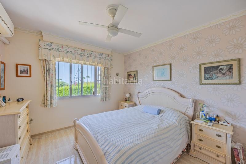Foto d79dcd42-cbb1-49ab-855c-caa3af55a9e5. Casa amb aparcament piscina a Torreguadiaro-San Diego Sotogrande