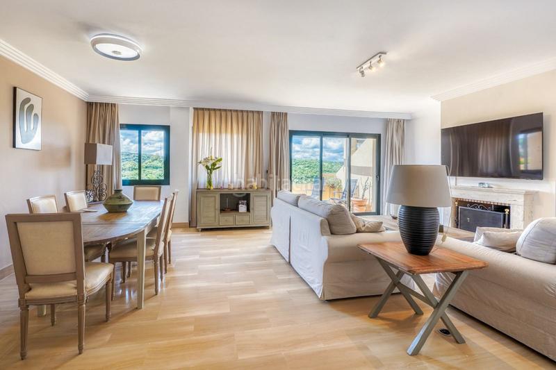 Foto 9c264c8c-f393-4531-8efa-5e3e58d786ba. Ático apartamento ático de 2 habitaciones con vistas al golf alto en Sotogrande