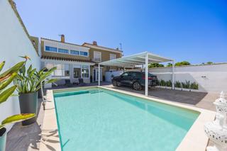 Casa aparellada a Barrios (Los). Espectacular pareado reformado en vega de golf  guadacorte con 4