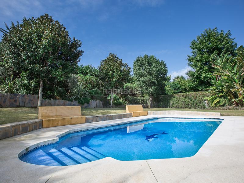 Foto aabfd213-0166-44d9-8ff3-bd2786ec2439. Casa magnífica y cómoda villa de 3 habitaciones y de una planta costa con piscina privada en Sotogrande