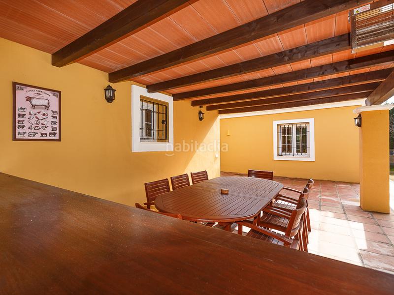 Foto dc55adb6-4555-44f5-8c6e-17833840aa3c. Casa magnífica y cómoda villa de 3 habitaciones y de una planta costa con piscina privada en Sotogrande