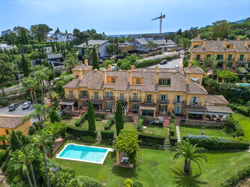 Foto 198d3e52-3e77-4f53-96d6-98838289d4b8. Casa adosada  en 1 línea de golf en Sotogrande alto Sotogrande