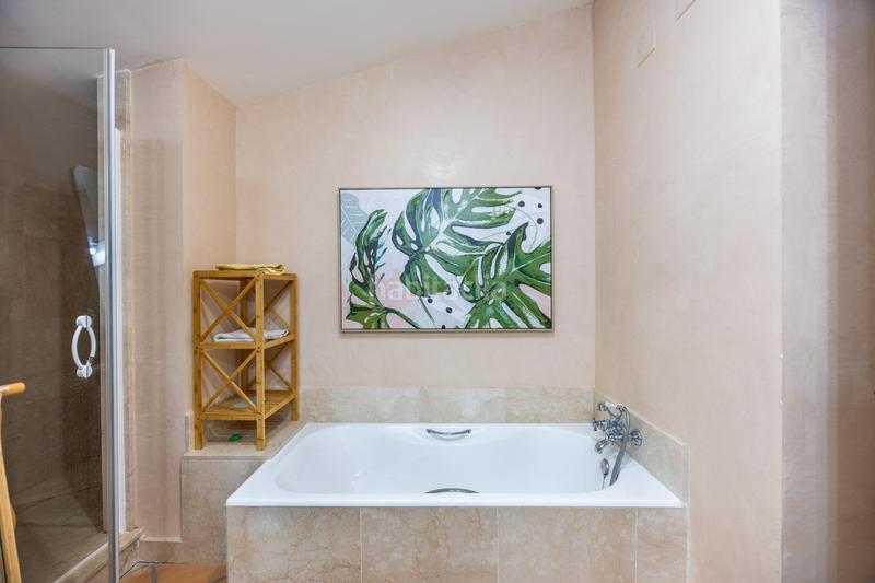 Foto 0378ecf6-825e-41f8-8504-f82ce19c41c9. Casa a schiera con parcheggio piscina in Sotogrande alto Sotogrande