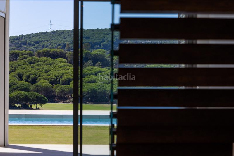 Foto 1087fd20-f80a-4a73-9807-3a0ae2eed43b. Casa amb aparcament piscina a Sotogrande alto Sotogrande