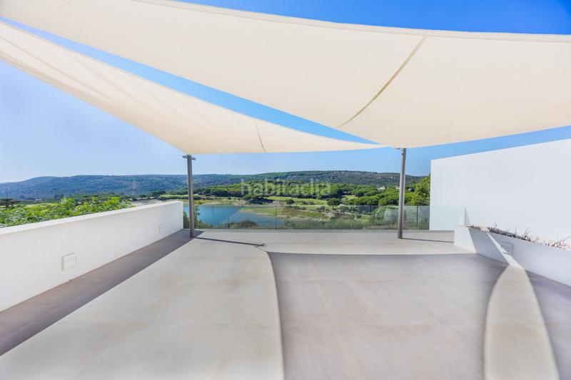 Foto 6d79f5f1-7764-40f8-ad78-97ad716d549b. Casa amb aparcament piscina a Sotogrande alto Sotogrande