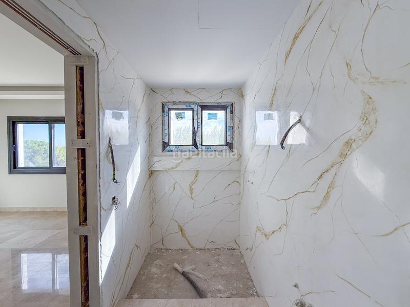 Foto a35959a1-64c1-463b-af35-c5ad48ced87f. Casa con parcheggio piscina in Sotogrande alto Sotogrande