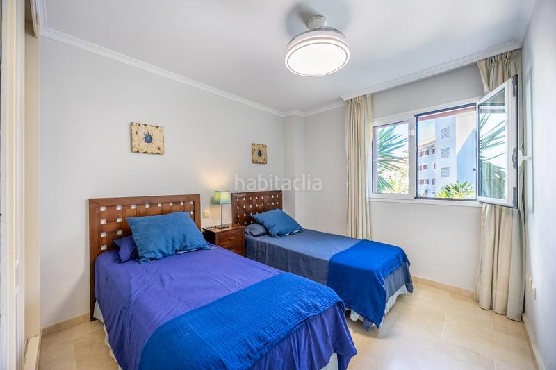 Foto 99be41a8-9683-4877-89a5-efee4f709430. Appartement mit pool in puerto de Sotogrande-la marina Sotogrande