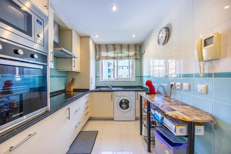 Foto bab3d36b-4dea-4e5a-932e-373a30993b26. Appartement mit pool in puerto de Sotogrande-la marina Sotogrande