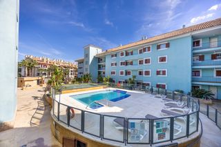 Appartement en Puerto de Sotogrande-La Marina. Apartamento de 3 habitaciones en isla carey con vistas a la mari