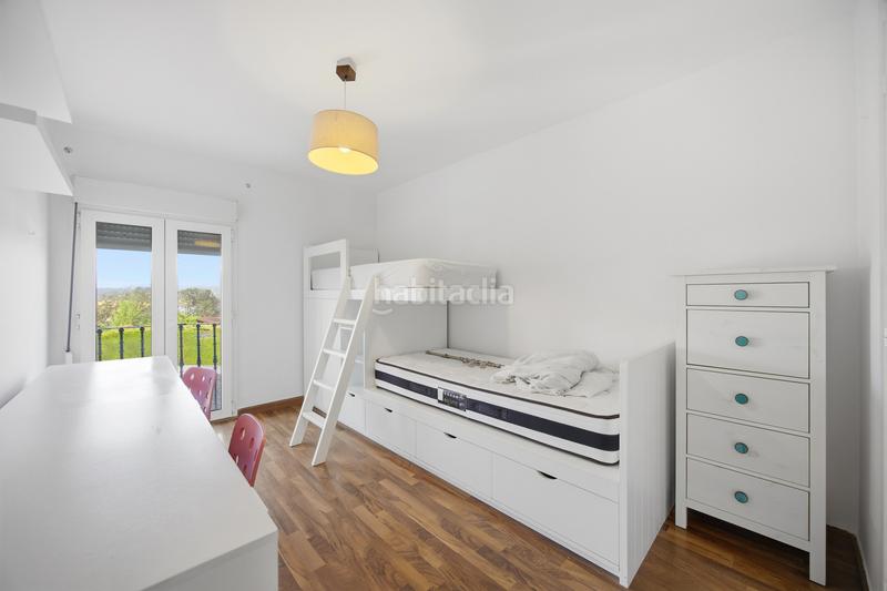 Foto bafe2587-74d9-4393-b0e9-974a291a35f7. Semi detached house in San Enrique-Guadiaro-Pueblo Nuevo Sotogrande